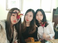 -more than meow吴止猫主题餐厅(承德 中船汇店)