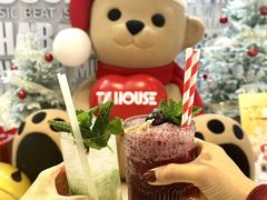 -TZ House音乐现场(来福士中心店)
