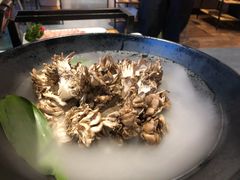 -煲宫猪肚鸡(晶品店)