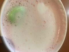 草莓马卡龙拿铁-COSTA COFFEE(西直门店)