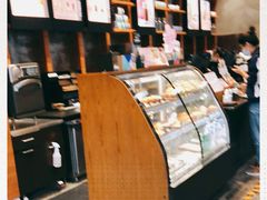 -星巴克臻选(成都九方店)