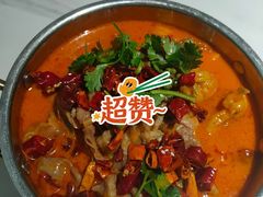 肥牛河牛蛙的故事-3号仓库·创意中国菜(嘉兴龙鼎万达店)