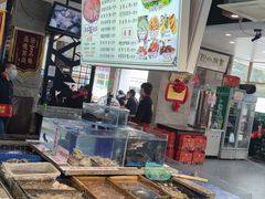 -乔家小院•本地小海鲜•非遗驴肉(万年泉路店)