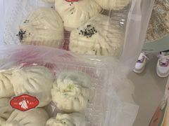 -白玉兰食品甜凤店(合生汇店)