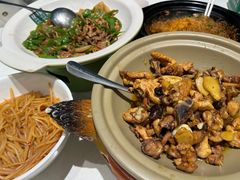 -绿草地·湘菜(7mall店)