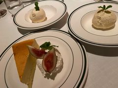 芝士蛋糕-Wolfgang’s Steakhouse 沃夫冈牛排馆(上海白玉兰广场店)