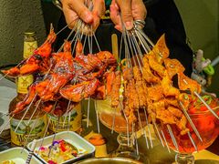 -街角等你.大连海鲜烧烤.经典铁板海鲜串(西安路店)