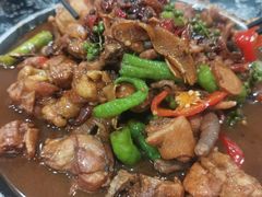 -八两八金·莱芜特色炒鸡(市南漳浦路店)
