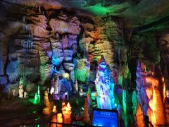 -泰安地下龙宫景区