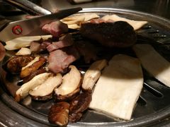 -韩聚屋韩国烤肉餐厅(新北万达店)