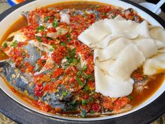剁椒鱼头-良师门滨海人家·海鲜·家常菜(滨海城店)