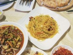 -巴扎美食·新疆菜·西域歌舞表演餐厅(新疆大厦店)