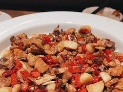 -爱碗亭·鲜炒湖南菜(壹城中心店)