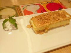 -必胜客(WOW中心城店)