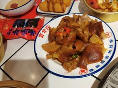 -贤合庄卤味火锅(济南泉城路店)