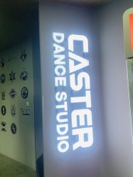 -CASTER跳舞俱乐部