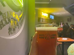 -TASTE ROOM Bar