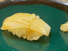 甲纹鱿鱼寿司-Sushi Hanzo半藏(天环广场店)