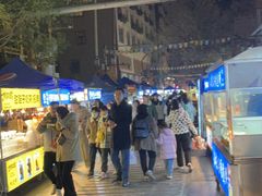 -正宁路小吃夜市