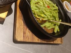 -得意啫·广东啫啫煲(前海HOP店)