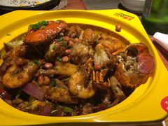 -多嘴肉蟹煲(万达店)