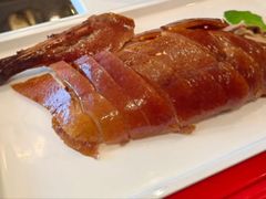 -侬佳蒸菜馆(听潮店)