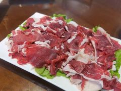 鲜羊羔肉-蒙星月涮肚火锅城(宏运家园店)