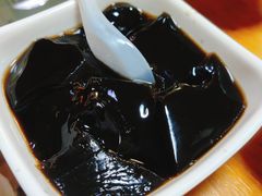 蜂蜜龟苓膏-家味螺蛳粉&烤鱼(安远路店)