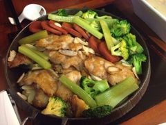 素颜烤鱼-院落创意菜