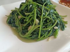 -鹏城人家海鲜酒家·23年老字号(较场尾店)