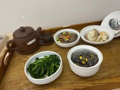 -雪梅月子中心(华侨城店)