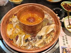 -菌自由丨野生菌火锅特色庭院餐厅(丽江古城店)