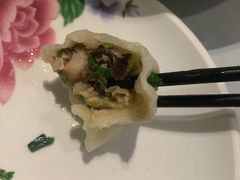 猪肉三鲜-百饺园酒楼(平山道店)