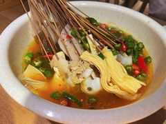 藤椒味钵钵鸡-嘉州叶婆婆钵钵鸡(建设路店)