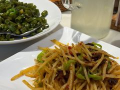 茄子醡炒洋芋丝-怡得观滇餐厅·地道昆明菜·1996(海埂大坝店)