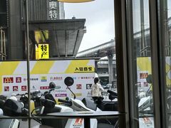 -通程奥特莱斯(华晨店)