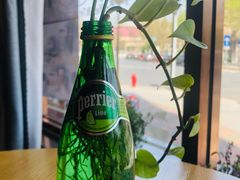 -ZING COFFEE 镜咖啡