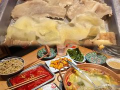 -洱火云南酸菜牛肉火锅(石景山当代商城店)