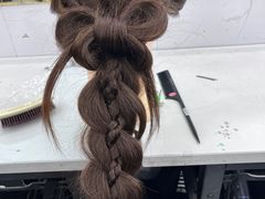 -首脑美容美发化妆美甲培训学校(龙岗校区)