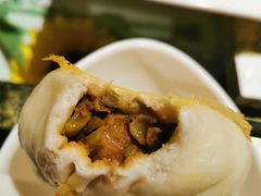 -老船夫婚宴婚庆会馆(延吉路店)