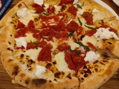 -城市大道红炉披萨烘焙坊