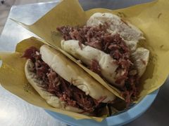 腊牛肉夹馍-邢老三肉丸糊辣汤(西安总店)