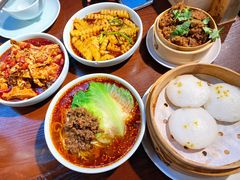 乐山棒棒鸡-全牛匠·乐山跷脚牛肉(西单华威约饭街店)