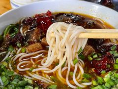-越洋肖氏老米线(杨家坪店)