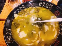 酸菜鱼-小天府川菜馆(魏公村店)