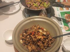 -绿草地·湘菜(7mall店)