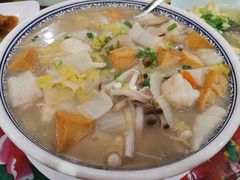 山菌汤-闯关东东北农家菜(崂山石老人店)