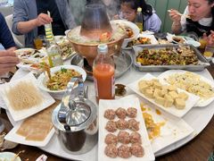 -鑫渔港海鲜本地菜·山海关浑锅(东戴河店)