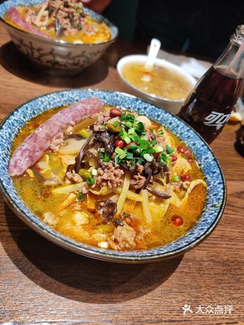 这是一个三个大老爷们约饭螺蛳粉店的笔记