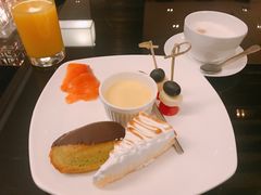 -上海漕河泾万丽酒店